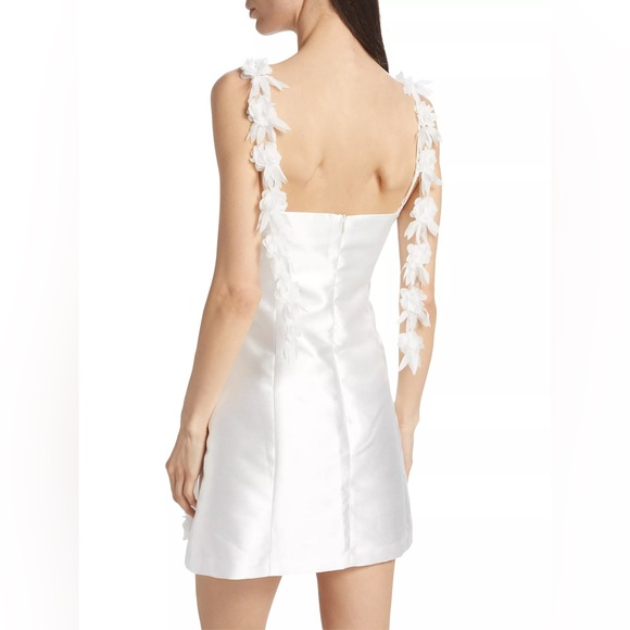 NWT ELLIATT Stevie Flower Applique Minidress White Size Small - Picture 9 of 9
